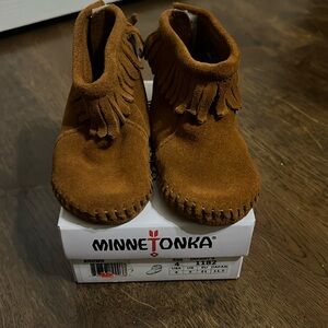 Minnetonka Baby Moccasins